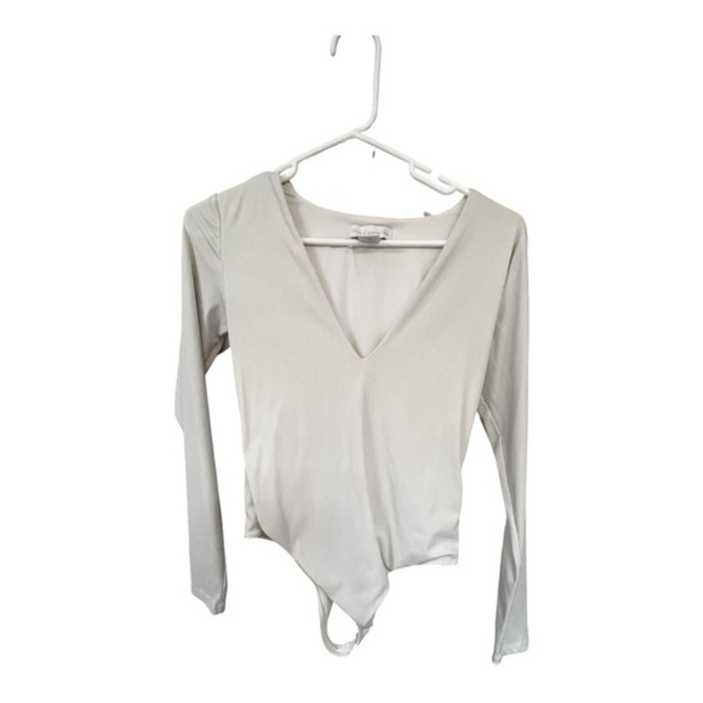 House of Harlow 1960 Cream V-Neck Bodysuit